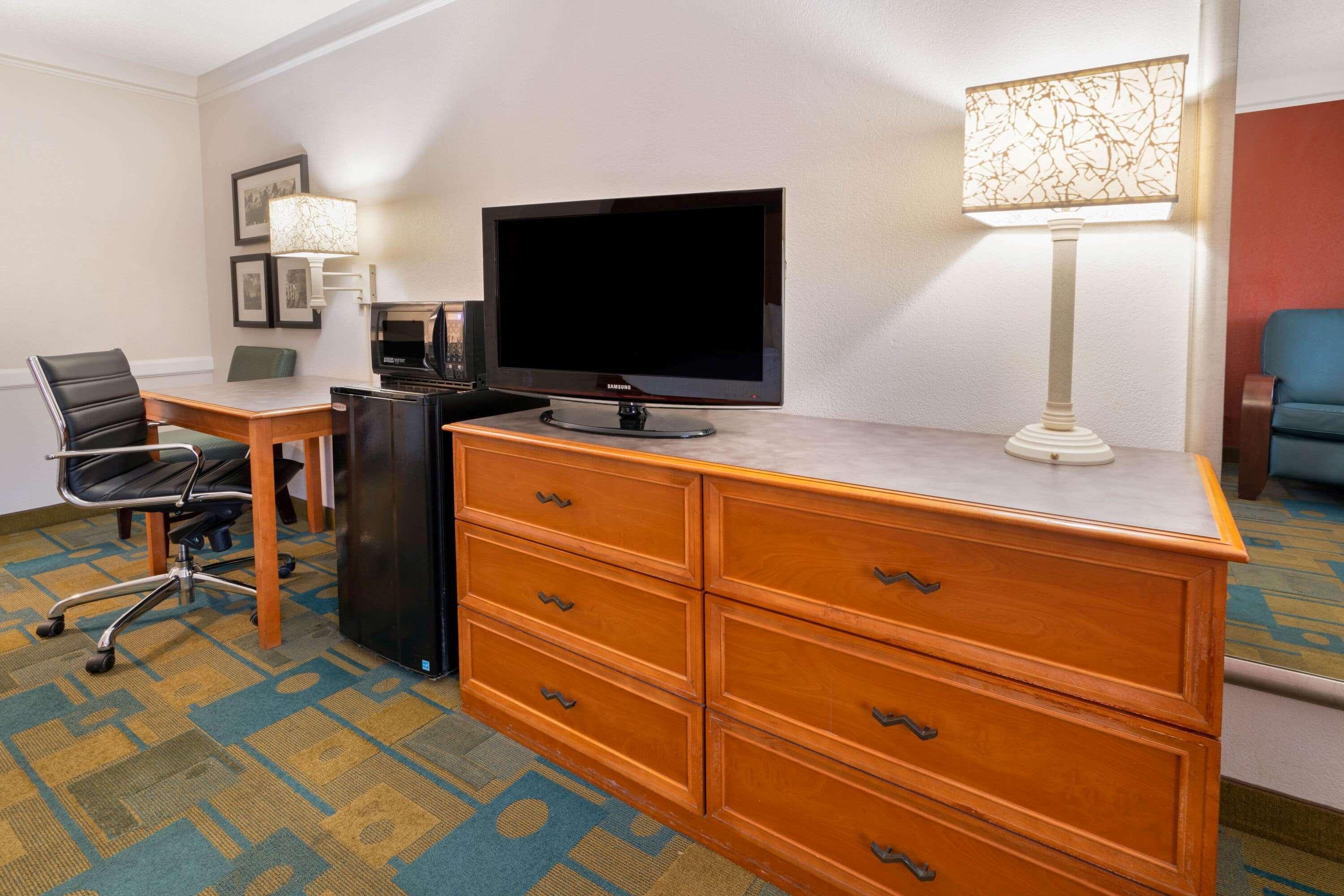 La Quinta Inn By Wyndham Phoenix Sky Harbor Airport Темпе Экстерьер фото